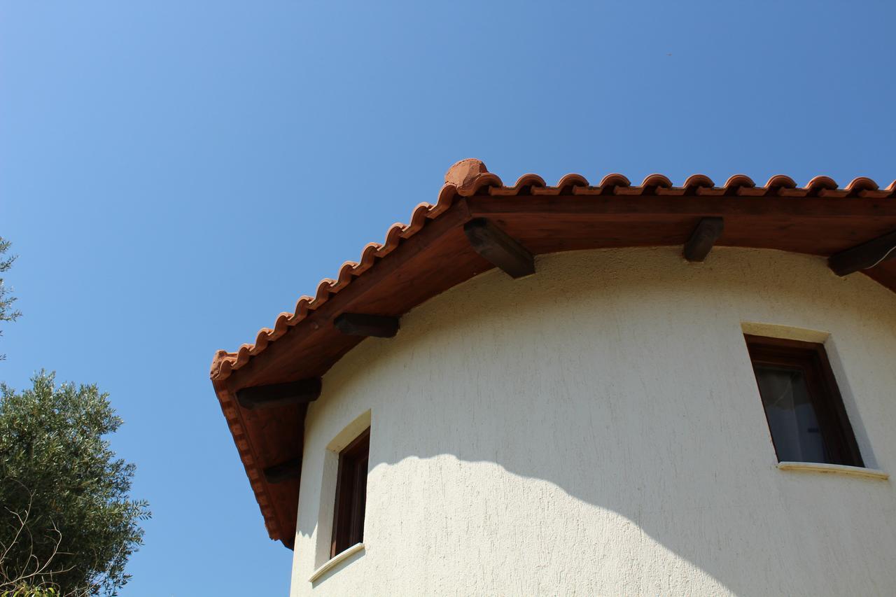 Kefalonian Mill - Oneira Villas Trapezaki  Bagian luar foto