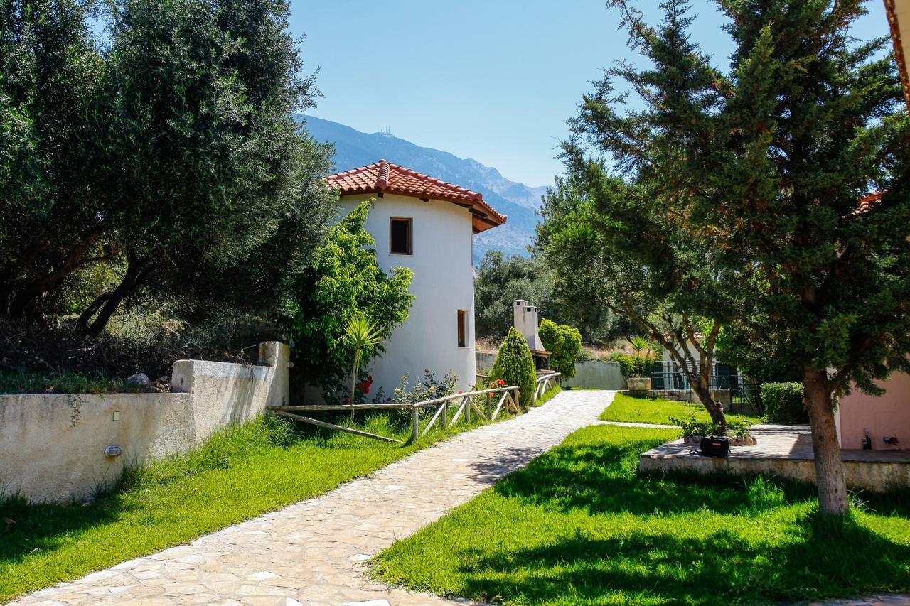 Kefalonian Mill - Oneira Villas Trapezaki  Bagian luar foto